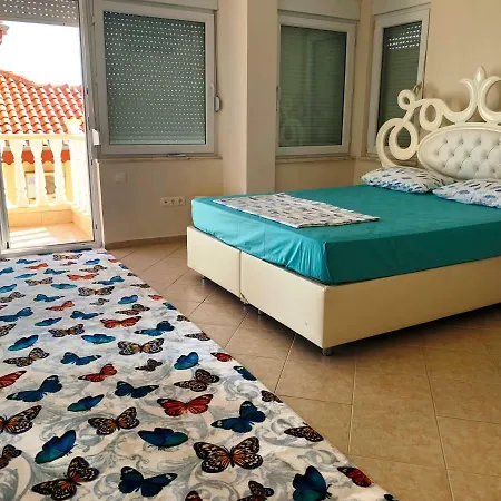 Zirve 2 Private Pools Apartman *